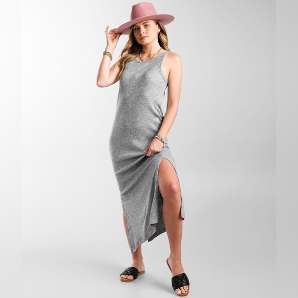 Double Zero Midi Ribbed Dress - Picture 2 of 11